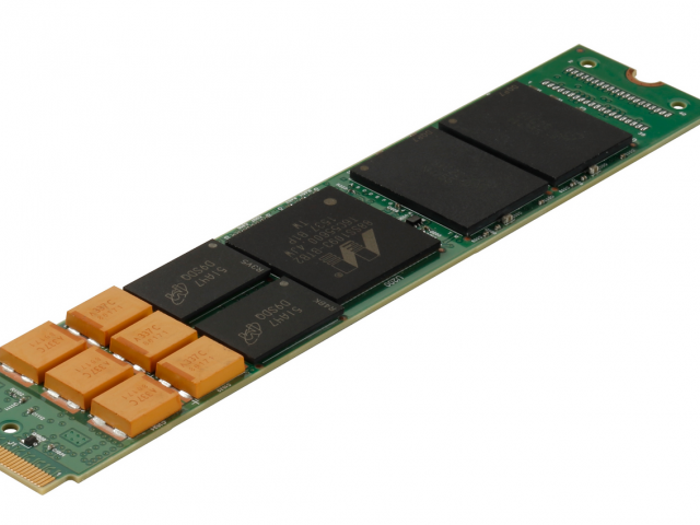 ̬Ӳ3.2TB3.2GB/sҵSSD󱬷