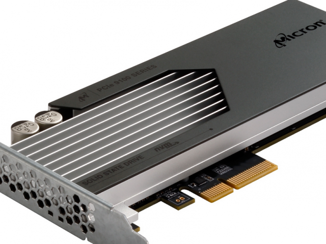 ̬Ӳ3.2TB3.2GB/sҵSSD󱬷
